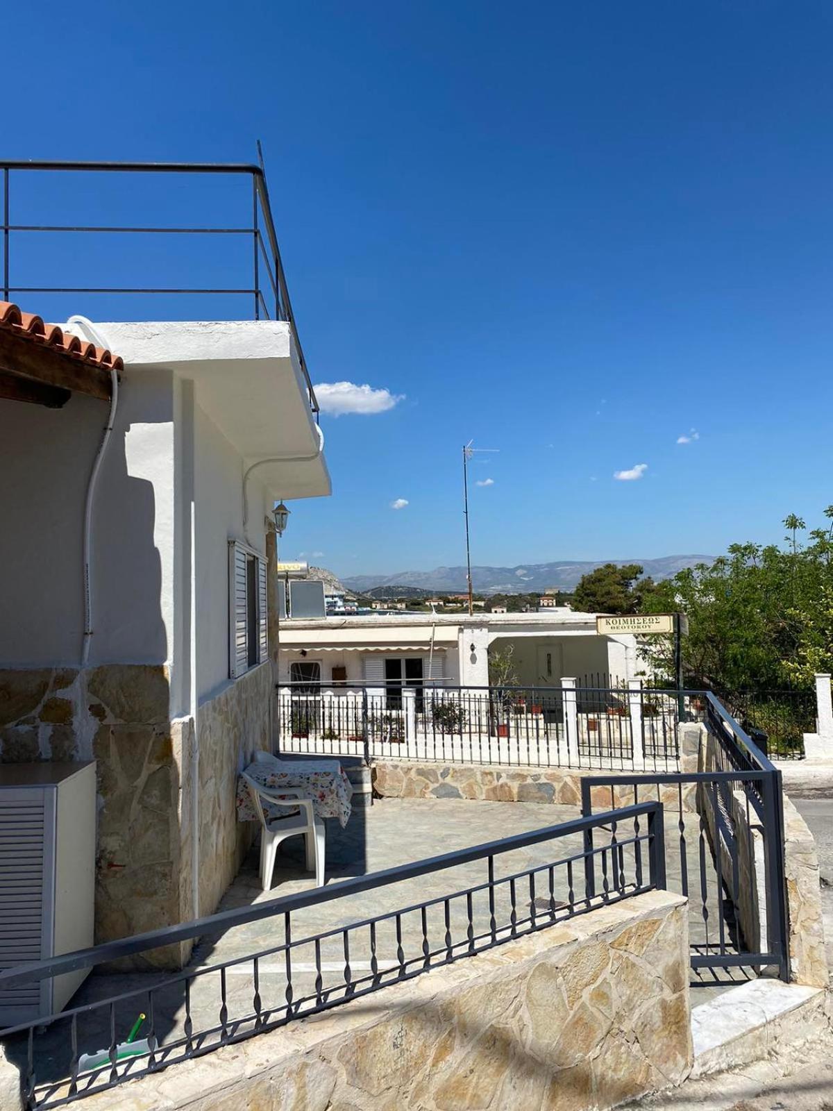 Villa Marina'S House Salamina Exterior foto